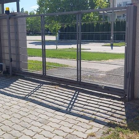 Apartamento Beszédes-lak, Aranypart Siófok Exterior foto