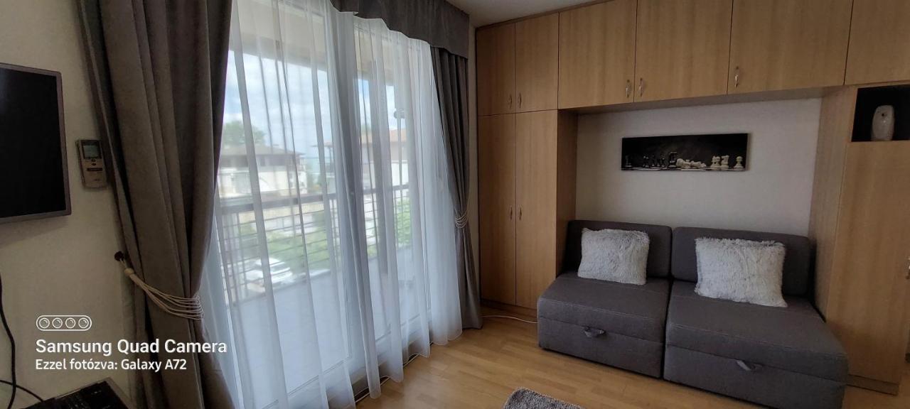 Apartamento Beszédes-lak, Aranypart Siófok Exterior foto